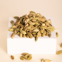 Load image into Gallery viewer, CARDAMOM PODS
